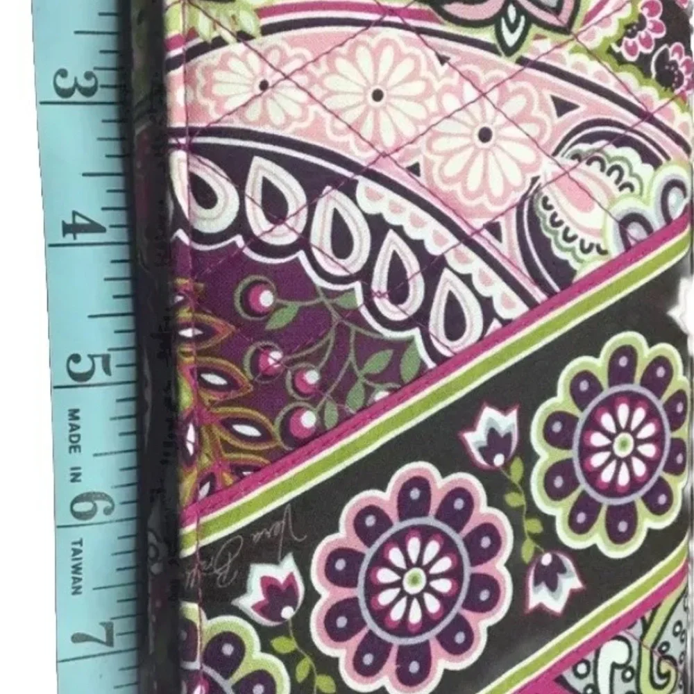 Vera‎ Bradley Pink/Lime Green Flowers Long Wallet Magnetic Closure Quilted NW/OT